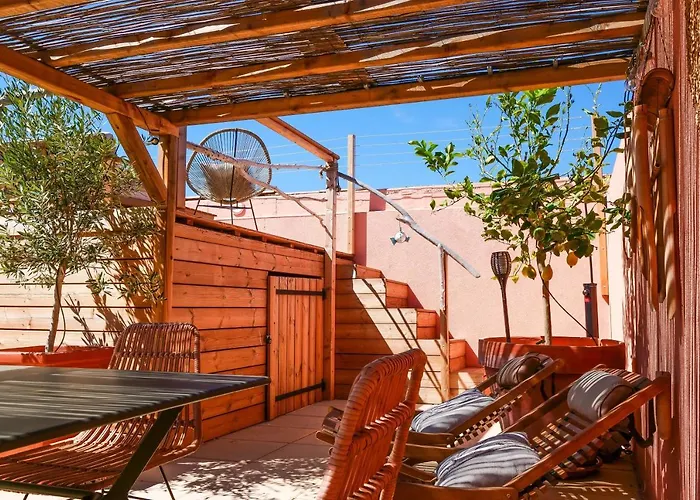 Private Rooftop St Tropez 圣特罗佩