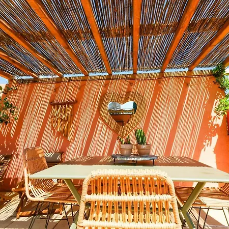 Daire Private Rooftop St Tropez