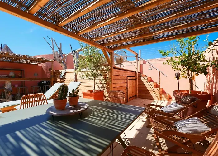 Private Rooftop St Tropez Apartment *