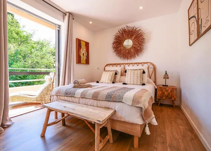 Private Rooftop St Tropez Apartment